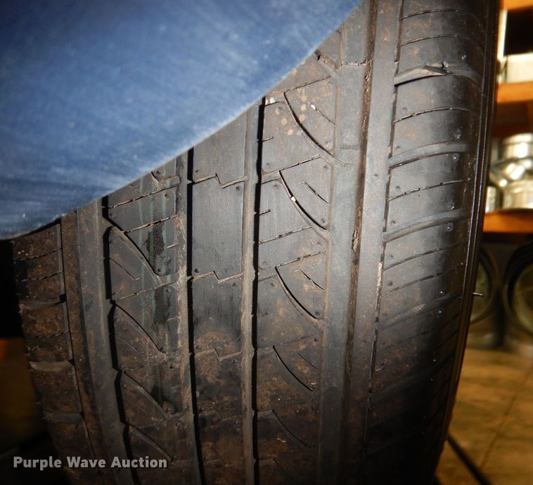 image for item HJ9897 1986 Jaguar XJ6