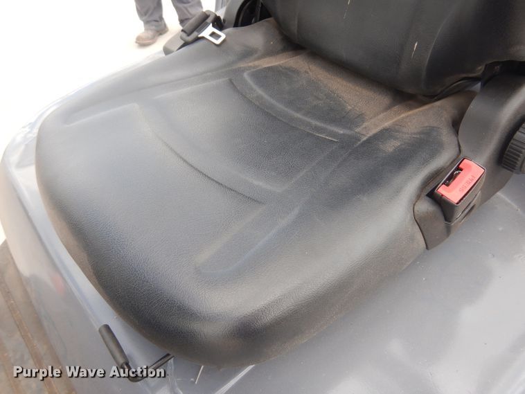 image for item HO9888 2008 Toyota 8FGU20  forklift