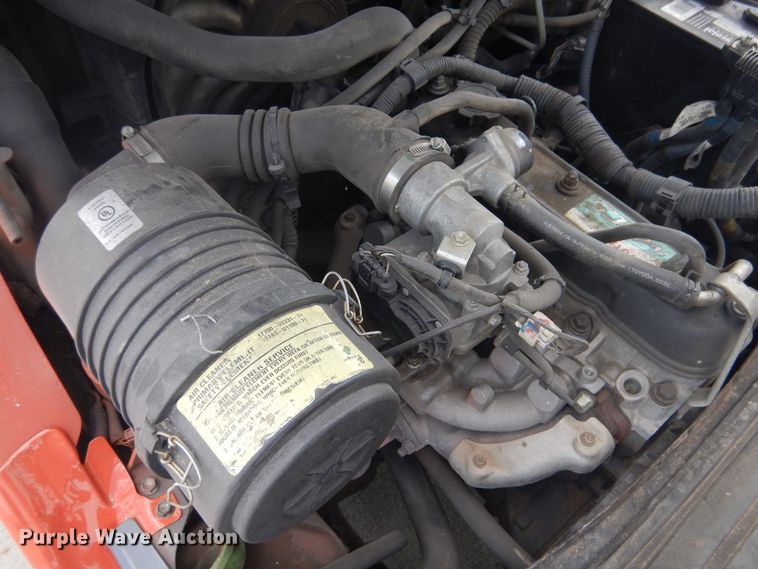 image for item HO9888 2008 Toyota 8FGU20  forklift