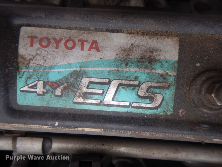 image for item HO9888 2008 Toyota 8FGU20  forklift