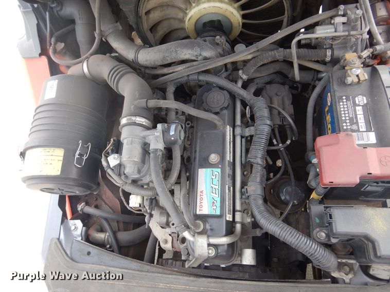 image for item HO9889 2008 Toyota 8FGU20  forklift