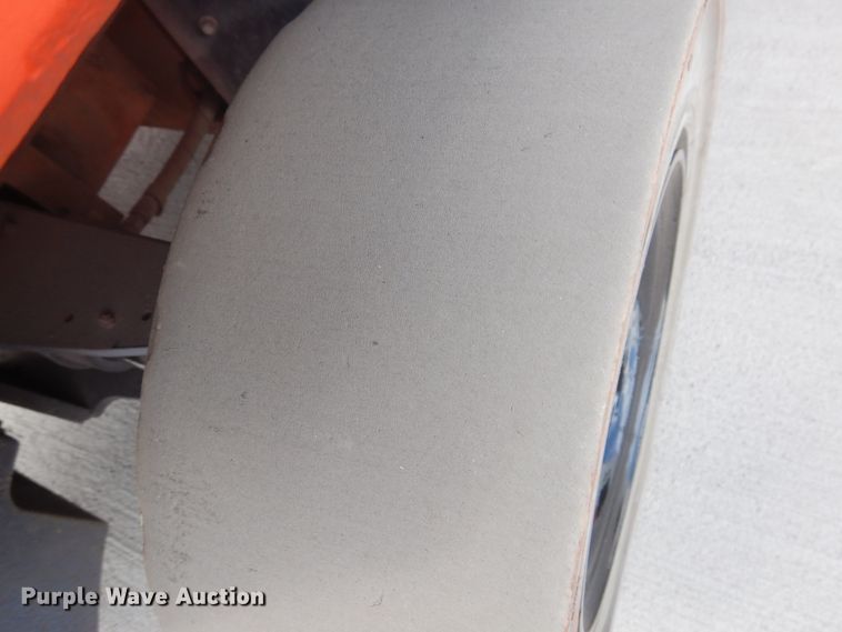 image for item HO9889 2008 Toyota 8FGU20  forklift