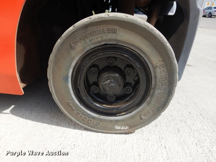 image for item HO9891 2008 Toyota 8FGU20  forklift