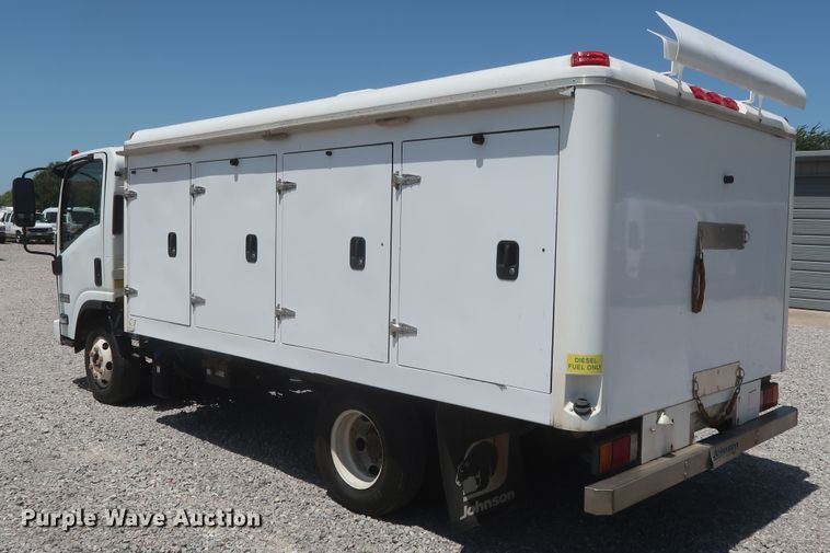 image for item HT9674 2013 Isuzu NPR  refrigerated truck