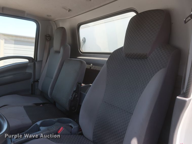 image for item HT9674 2013 Isuzu NPR  refrigerated truck