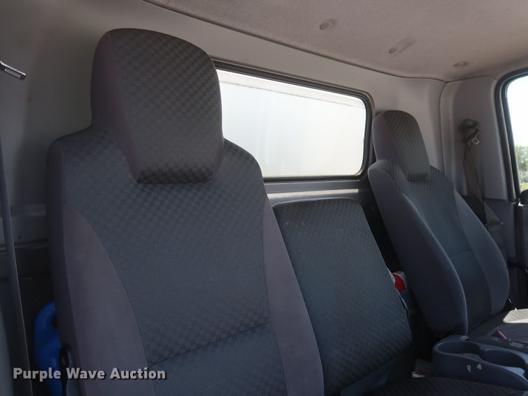 image for item HT9674 2013 Isuzu NPR  refrigerated truck