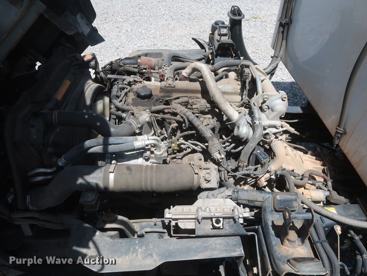 image for item HT9674 2013 Isuzu NPR  refrigerated truck