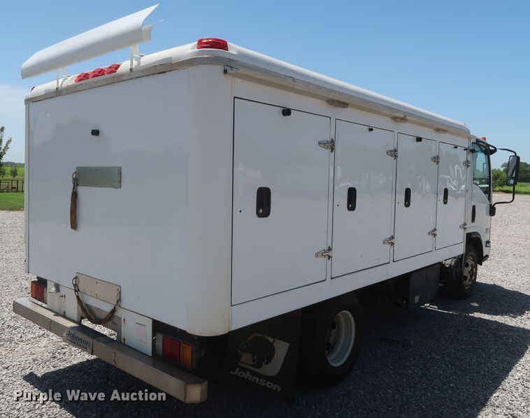 image for item HT9674 2013 Isuzu NPR  refrigerated truck