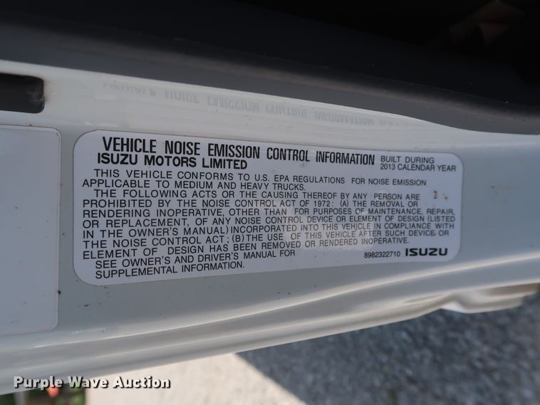 image for item HT9674 2013 Isuzu NPR  refrigerated truck