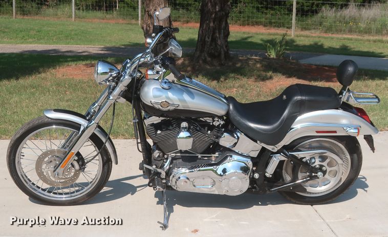 image for item HT9747 2003 Harley Davidson FXSTD Softail Deuce 100th Anniversary Edition motorcycle