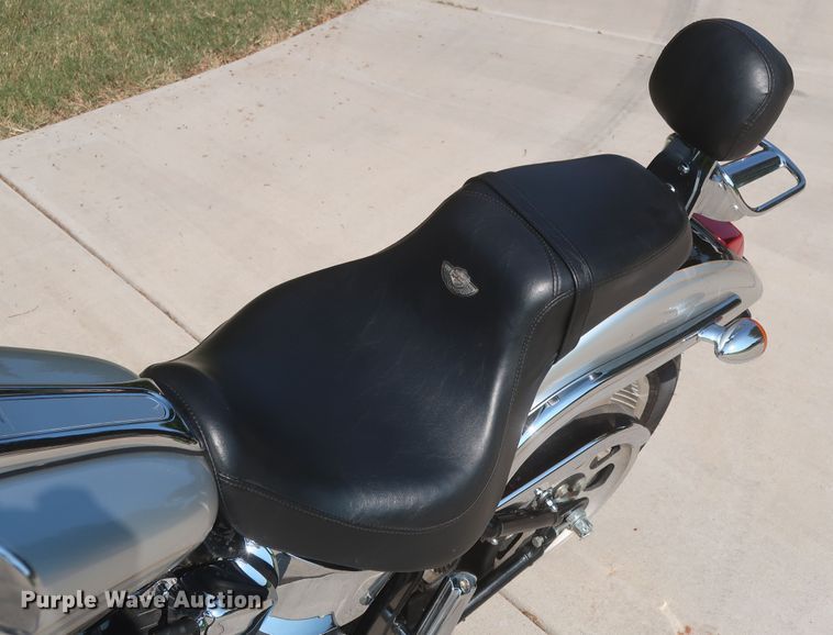 image for item HT9747 2003 Harley Davidson FXSTD Softail Deuce 100th Anniversary Edition motorcycle