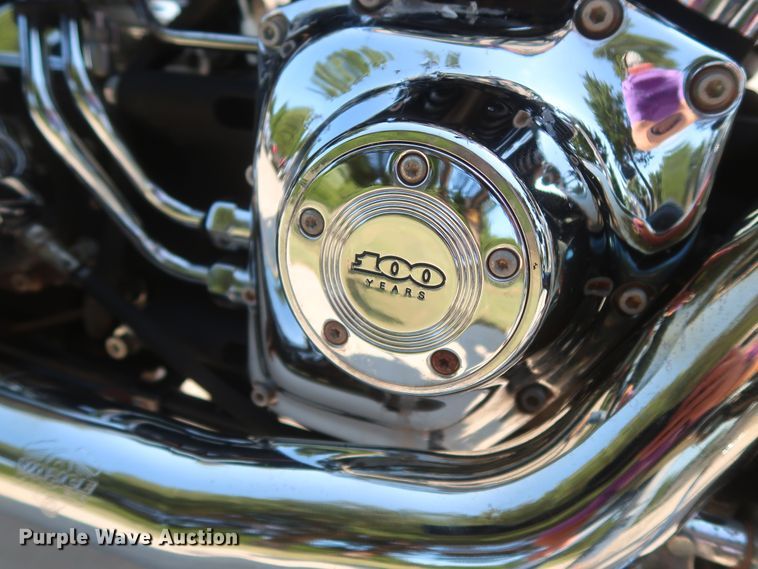 image for item HT9747 2003 Harley Davidson FXSTD Softail Deuce 100th Anniversary Edition motorcycle