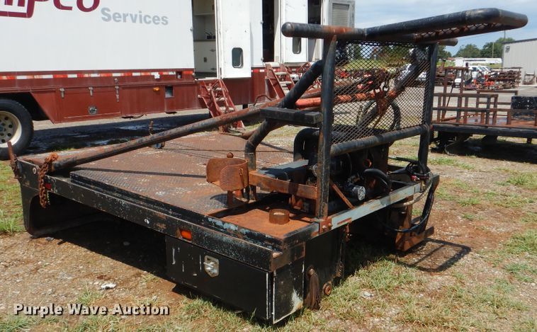 image for item HY9267 Winch truck bed