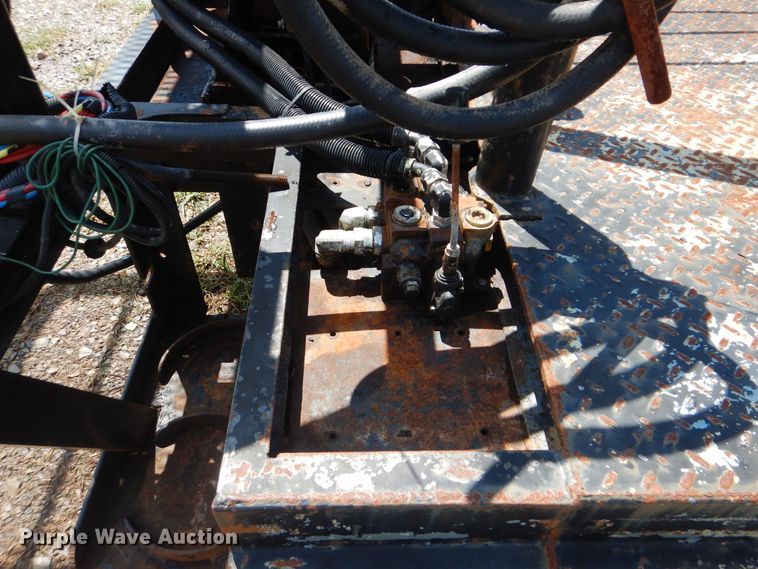 image for item HY9267 Winch truck bed