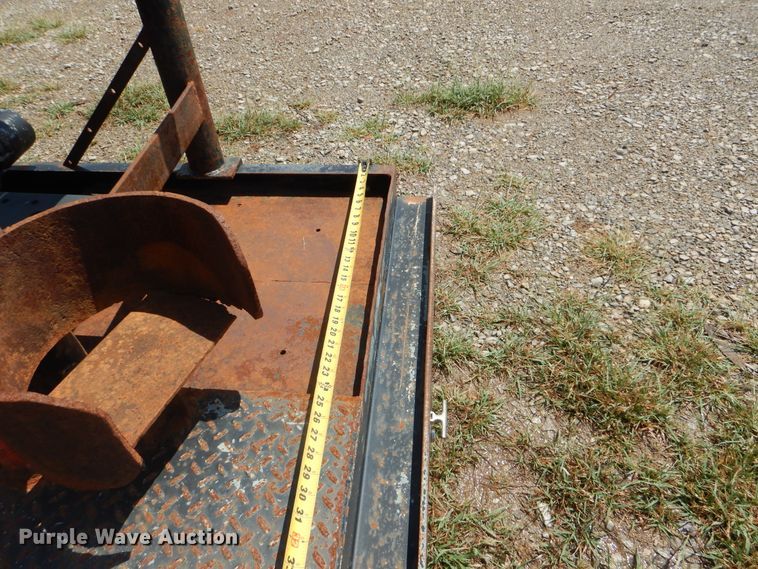 image for item HY9267 Winch truck bed