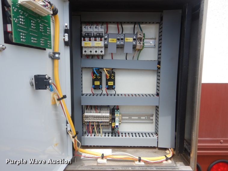 image for item HY9272 2007 S&S office trailer