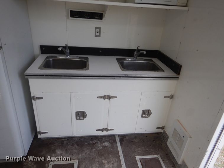 image for item HY9272 2007 S&S office trailer