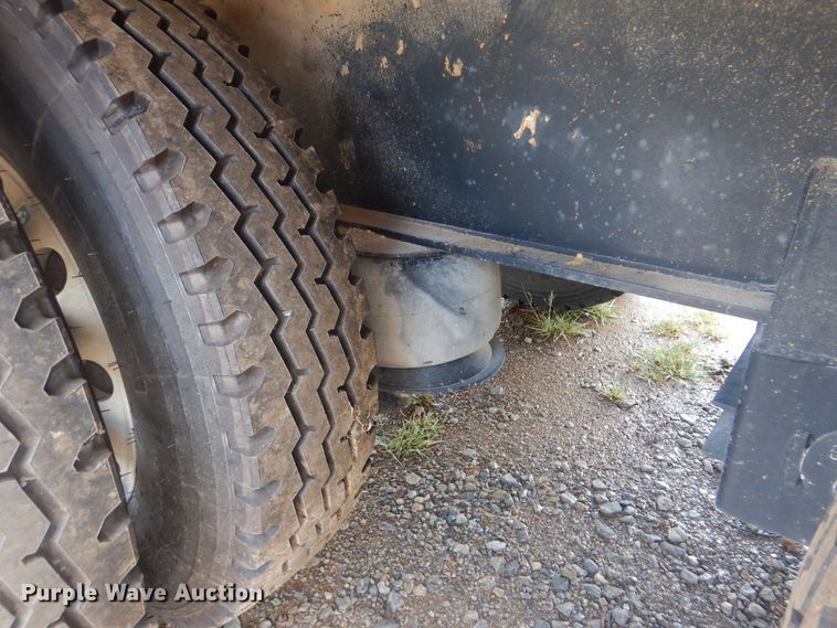 image for item HY9272 2007 S&S office trailer