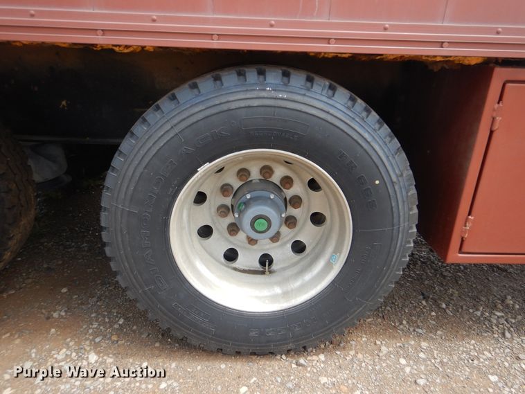 image for item HY9272 2007 S&S office trailer