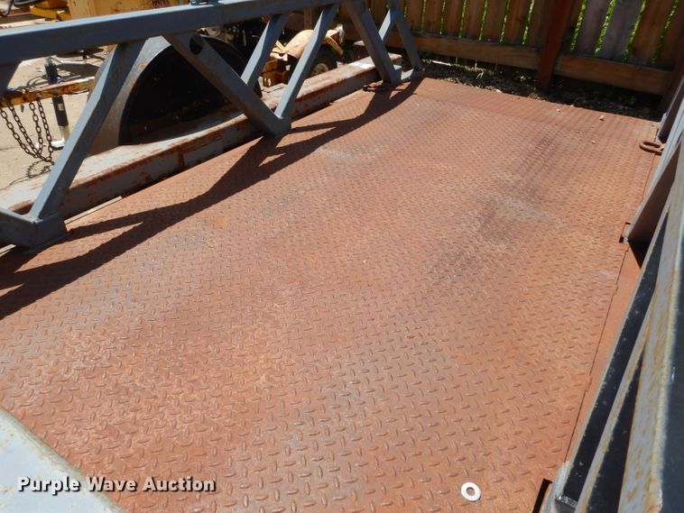 image for item HY9533 2000 Bil-Jax ET4000 tilt deck equipment trailer