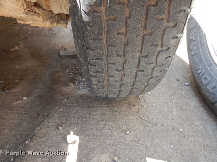 image for item HY9533 2000 Bil-Jax ET4000 tilt deck equipment trailer