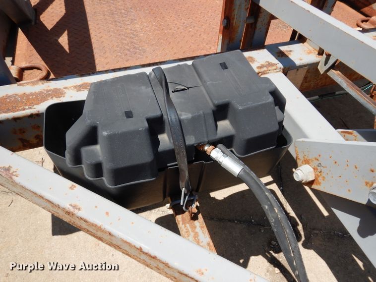 image for item HY9533 2000 Bil-Jax ET4000 tilt deck equipment trailer