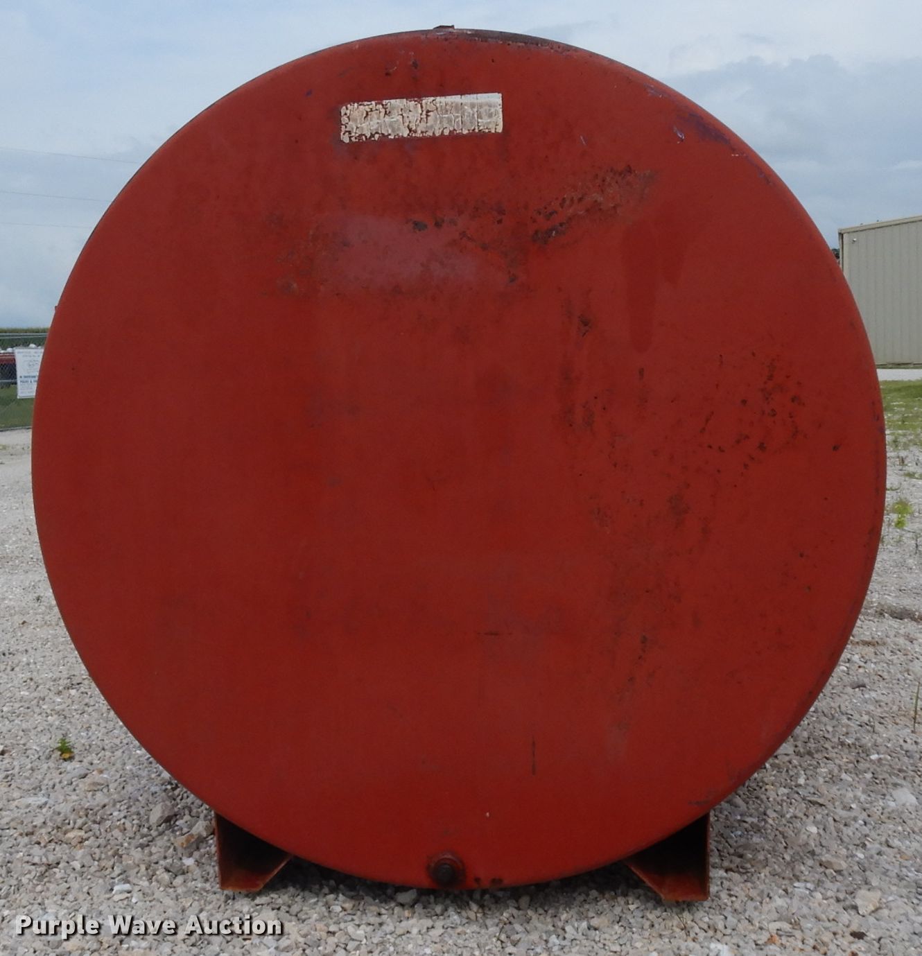 Fuel tank in Boonville, MO Item DG6947 sold Purple Wave