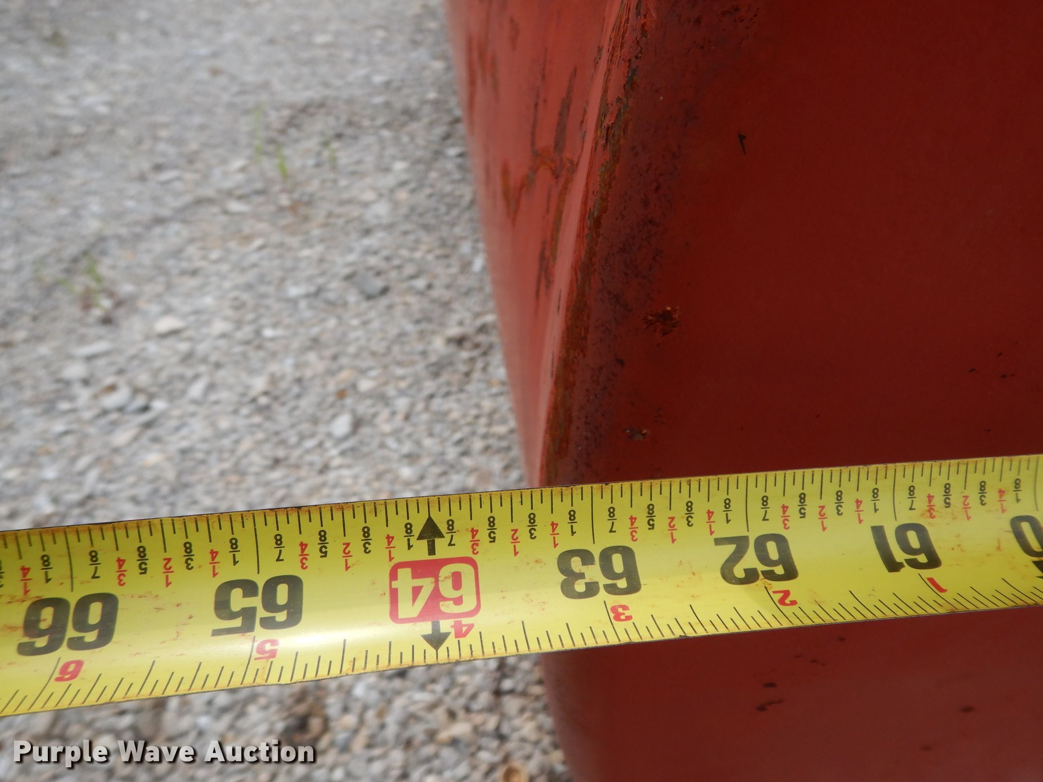 Fuel tank in Boonville, MO Item DG6947 sold Purple Wave