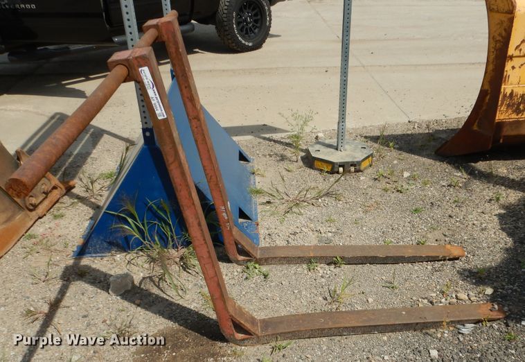 image for item AF9994 48"L loader bucket forks