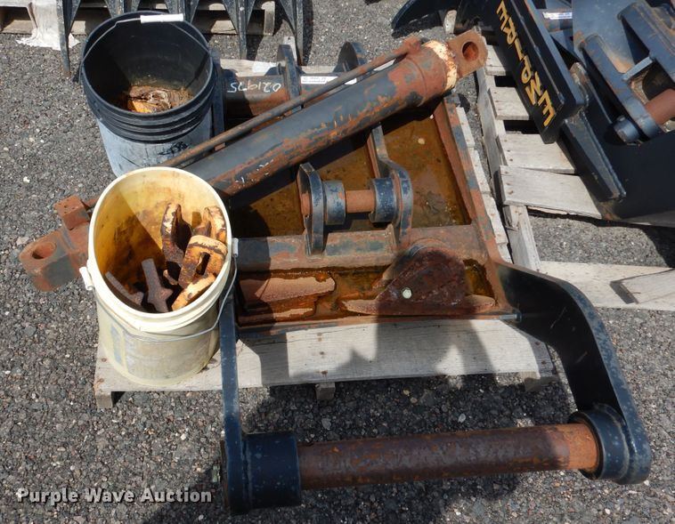 image for item AF9998 2012 Raveling hydraulic thumb