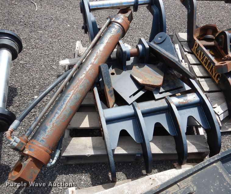 image for item AF9999 2013 Empire excavator hydraulic thumb