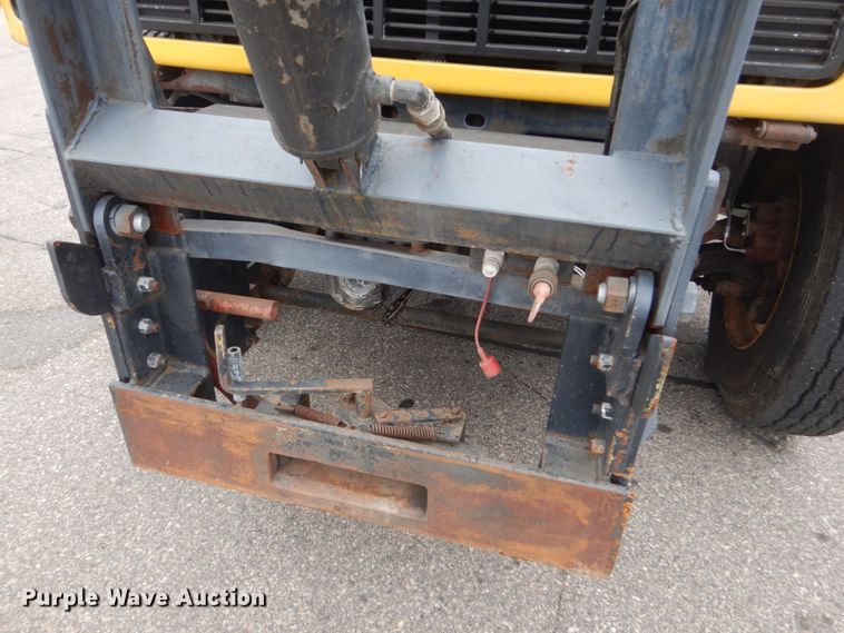 image for item DA8401 1991 GMC TopKick  dump truck