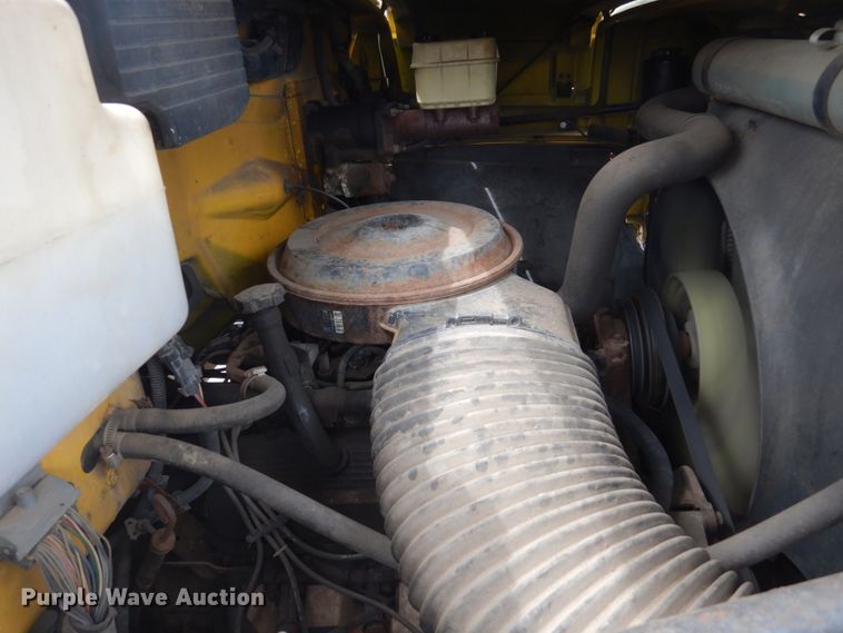 image for item DA8401 1991 GMC TopKick  dump truck