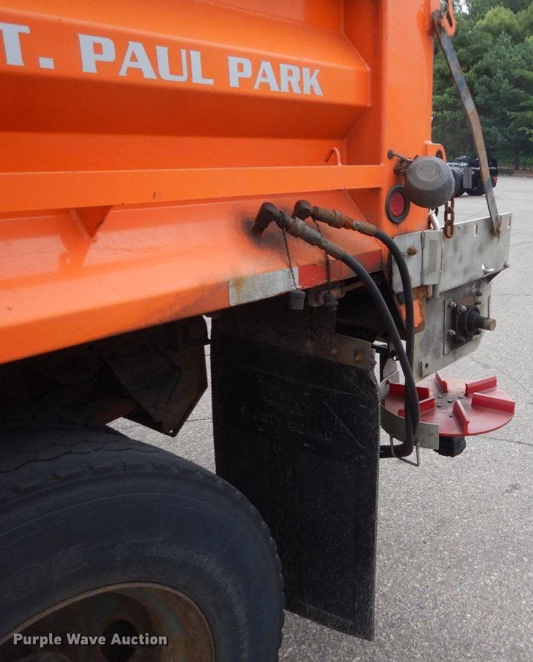 image for item DA8403 2000 Sterling L-Line  dump truck