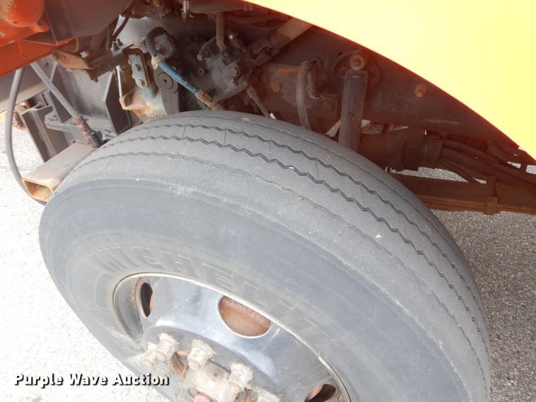 image for item DA8403 2000 Sterling L-Line  dump truck