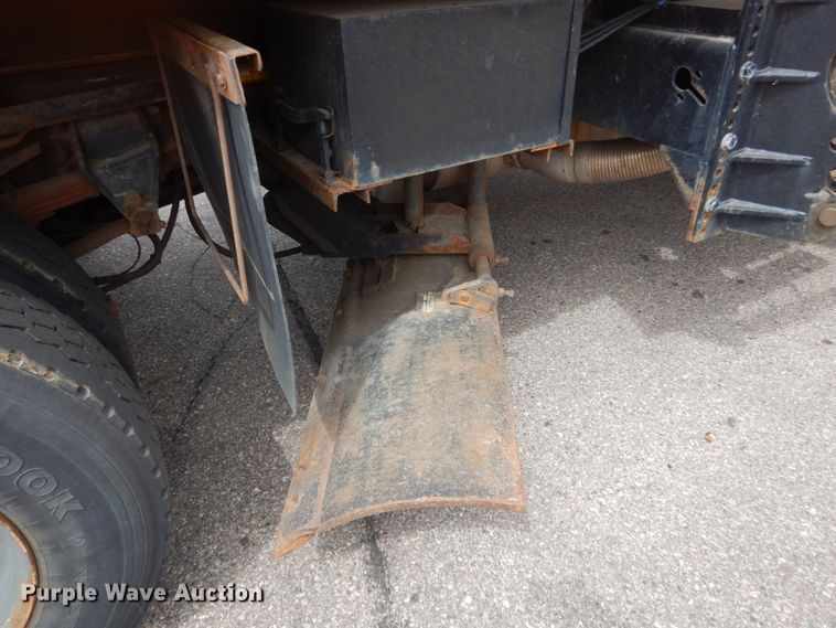 image for item DA8403 2000 Sterling L-Line  dump truck