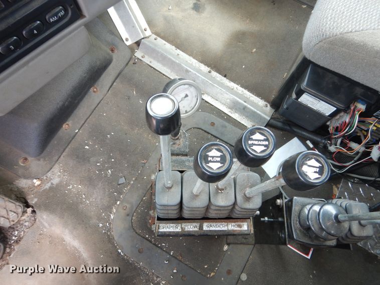 image for item DA8403 2000 Sterling L-Line  dump truck