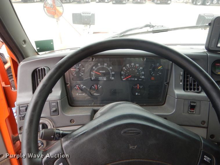 image for item DA8403 2000 Sterling L-Line  dump truck