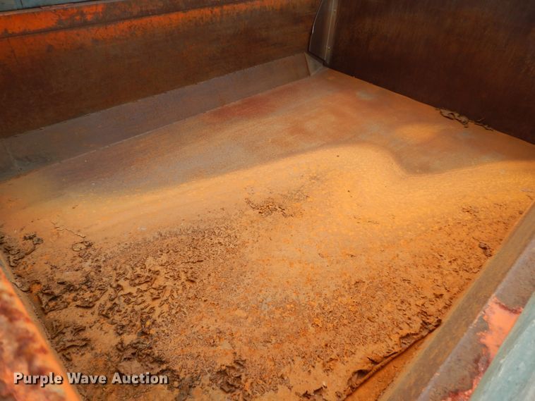 image for item DA8403 2000 Sterling L-Line  dump truck