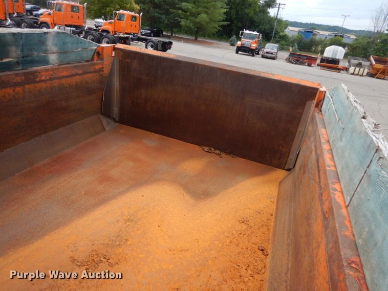 image for item DA8403 2000 Sterling L-Line  dump truck