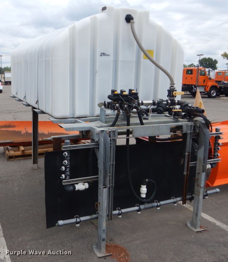 image for item DA8404 Varitech road sprayer