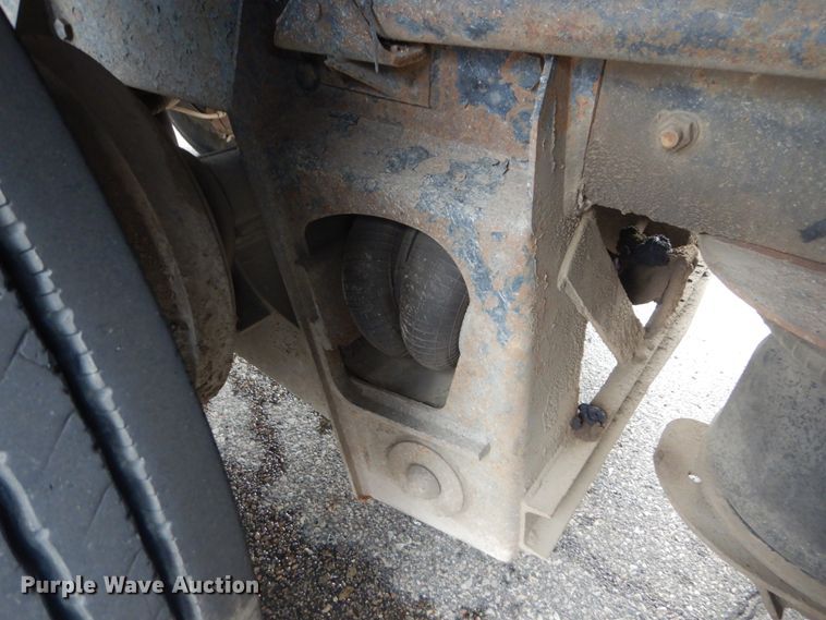 image for item DA8407 1994 Mack CL  dump truck