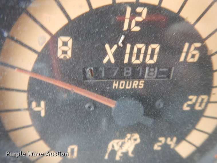 image for item DA8407 1994 Mack CL  dump truck