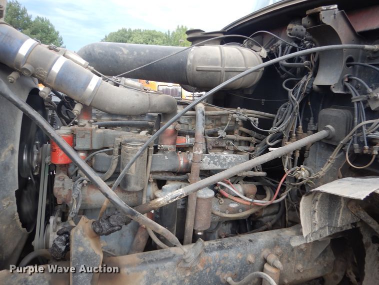 image for item DA8407 1994 Mack CL  dump truck