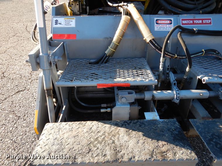 image for item DA8408 1994 Ingersoll Rand 5500  paver