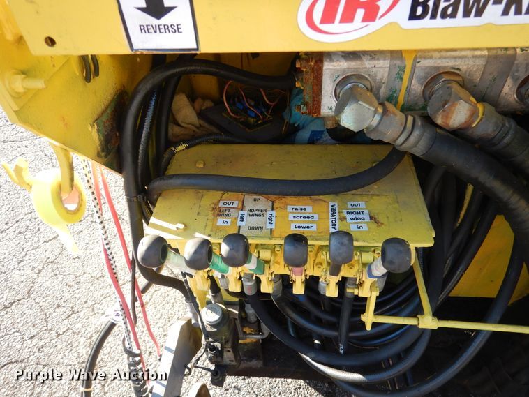 image for item DA8408 1994 Ingersoll Rand 5500  paver