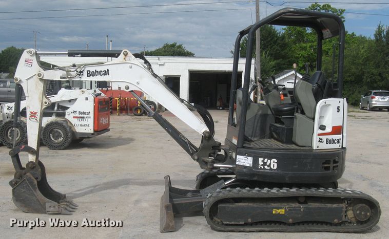 image for item DC1446 Bobcat E26  mini excavator