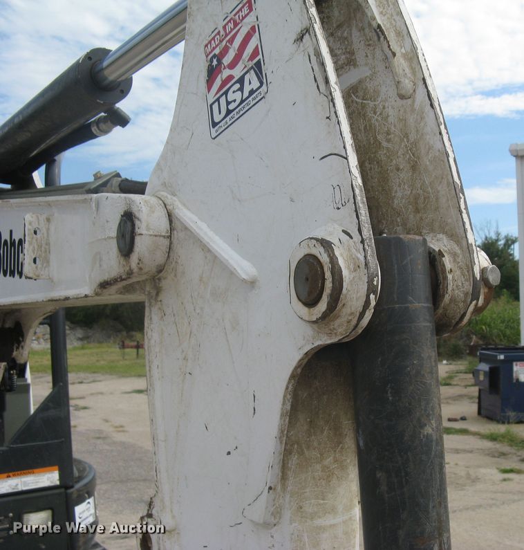 image for item DC1446 Bobcat E26  mini excavator