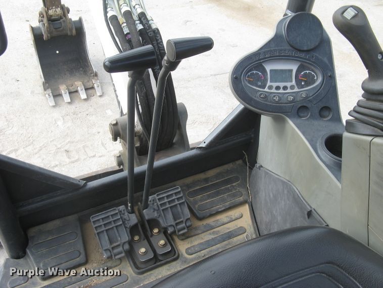 image for item DC1446 Bobcat E26  mini excavator