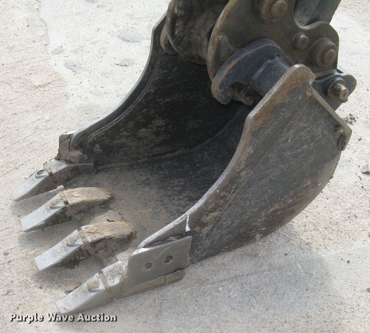 image for item DC1446 Bobcat E26  mini excavator